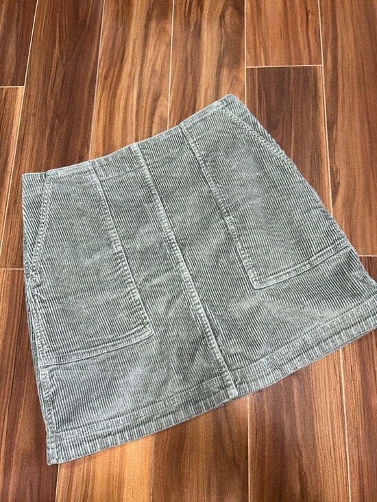 GAP Dresses & Skirts - Size 4 GAP ribbed courderoy olive green high waist mini skirt